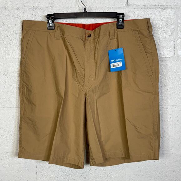 Columbia Men's Washed Out 10" Cotton Shorts, Crouton dark tan, 42W - Picture 4 of 5